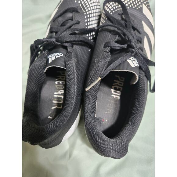Adidas predator size 8 men's black and white cleats - Picture 7 of 8